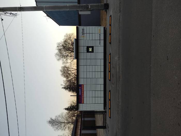 Paczkomat DGO35M Obok posesji