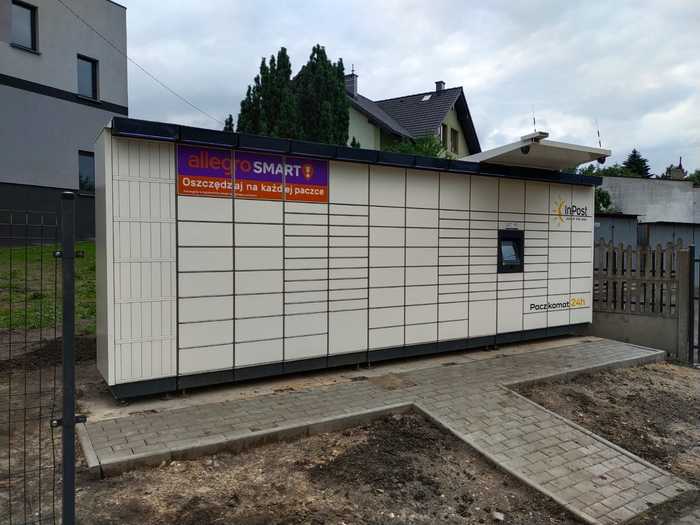 Paczkomat DGO38M Od ulicy Górniczej