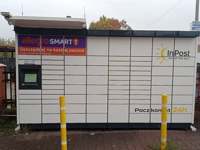 Paczkomat DGO50M Przy sklepie Odido