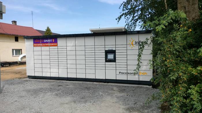 Paczkomat DIY01M Przy posesji prywatnej