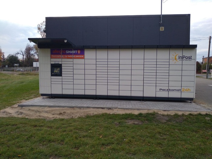 Parcel Locker DOE01M Przy myjni samochodowej  Silver