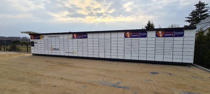 Paczkomat DOX01M Parking przy Supermarkecie MAJA