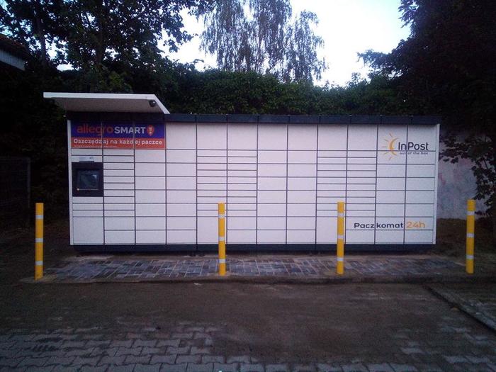 Paczkomat DPM04M Przy parkingu netto