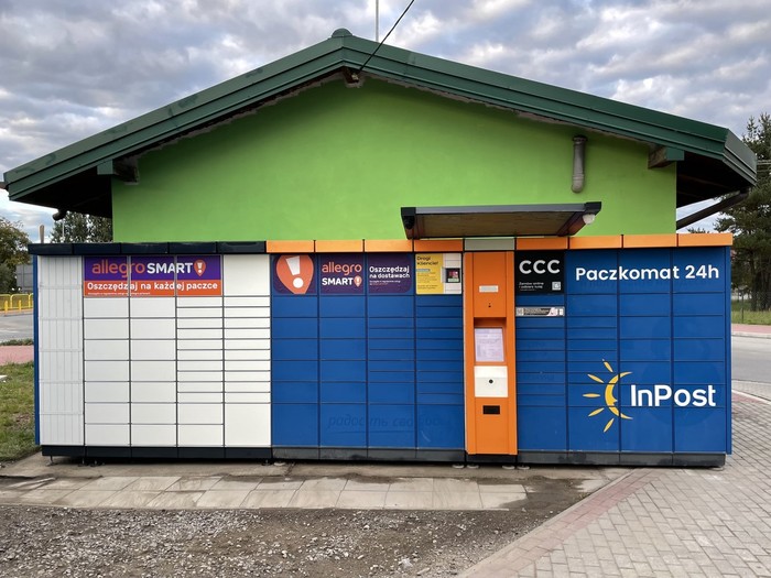 Paczkomat DRW01A Przy Delikatesach Centrum