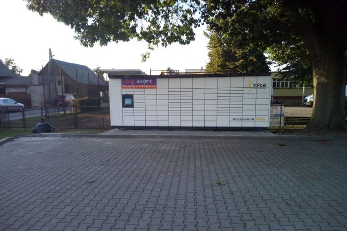 Paczkomat DSK03M Przy parkingu miejskim