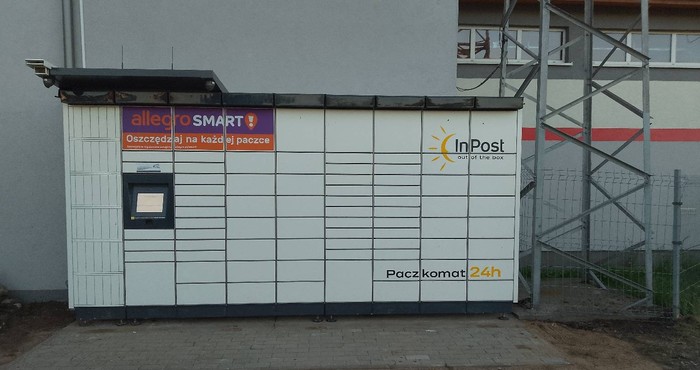 Paczkomat DUO02M przy OSP