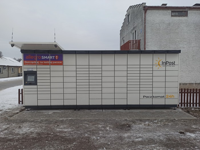 Paczkomat DUZ01M Przy sklepie spożywczym