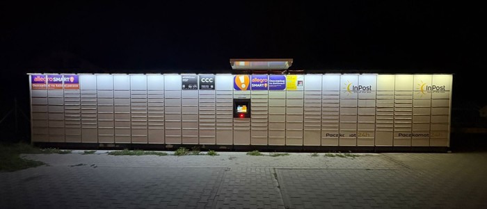 Paczkomat DZC01M PARKING PRZY SKLEPIE LEWIATAN
