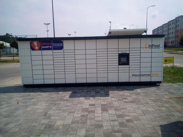 Paczkomat DZL04M przy sklepie KIK
