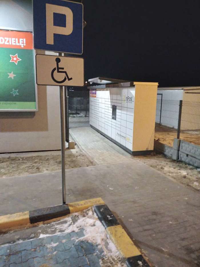 Parcel Locker DZO01M Przy Prim Markecie
