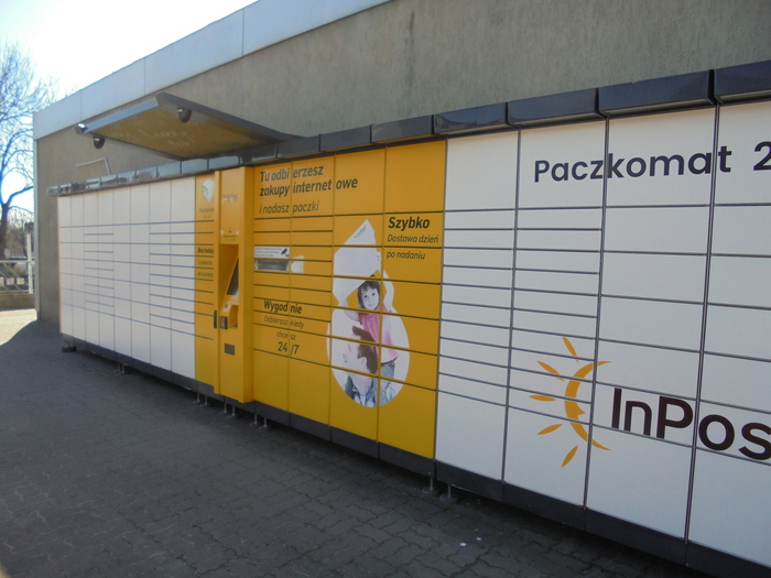 Paczkomat ELB01A Stacja paliw BP
