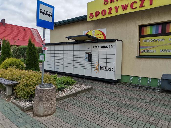 Paczkomat ELK02N Przy sklepie spożywczym Społem