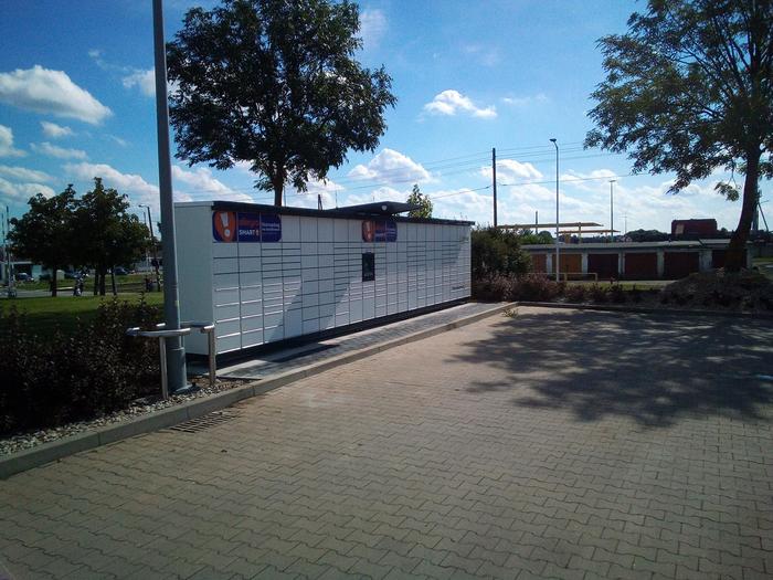 Parcel Locker ELK04M przy Lidlu
