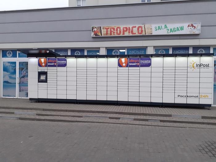 Paczkomat ELK05M przy Sali Zabaw Tropico