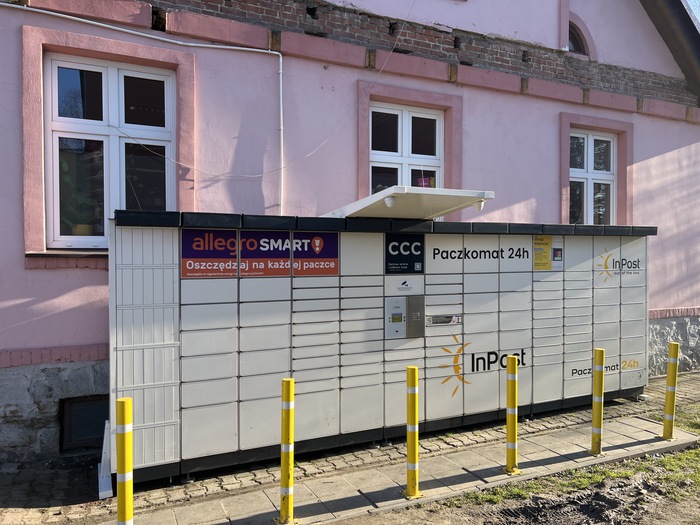 Paczkomat GAC01N Przy sklepie GS