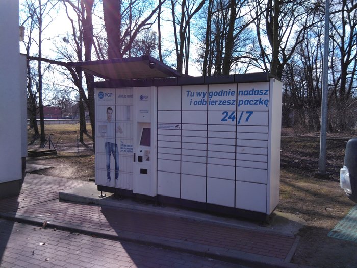 Parcel Locker GDA01L Stacja paliw MOL