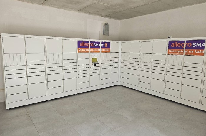 Parcel Locker GDA09H W lokalu