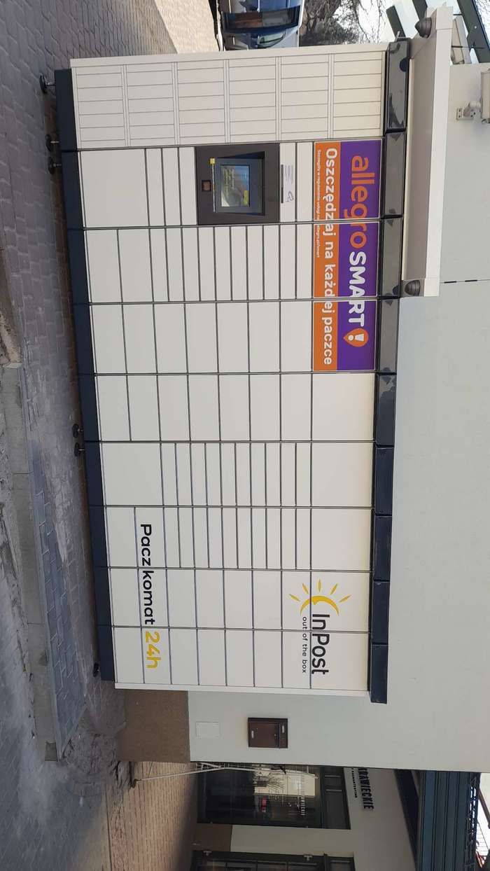 Paczkomat GDA170M Przy sklepie