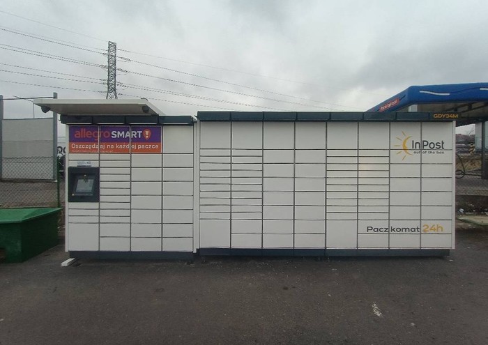 Paczkomat GDA209M Przy stacji benzynowej