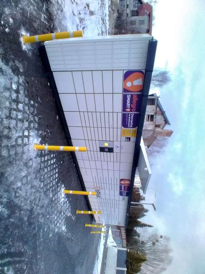 Paczkomat GDA24N przy sklepie Primo