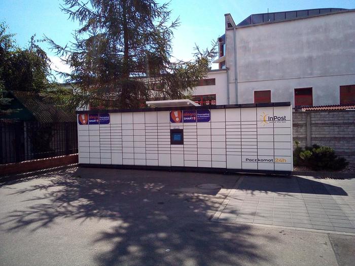 Paczkomat GDA41M parking Lidla