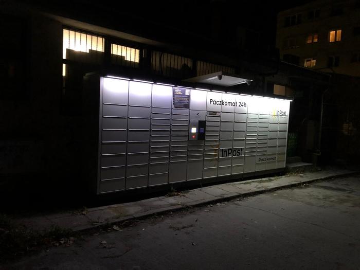 Поштомат GDA63N przy Żabce