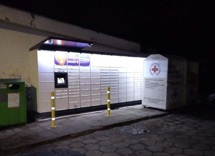 Paczkomat GDA90M przy Groszku