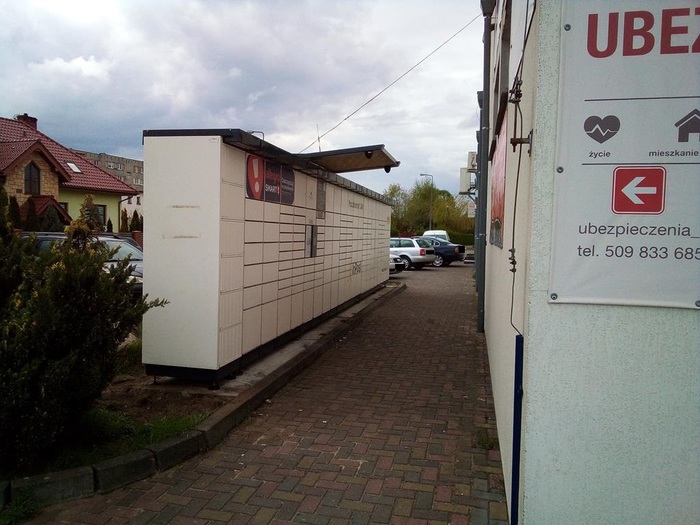 Paczkomat GDB01N Przy markecie Netto