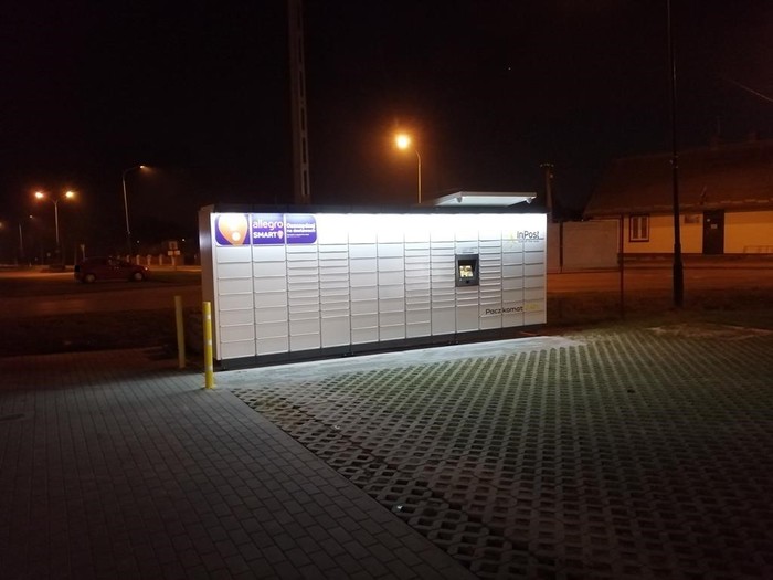 Paczkomat GDN02M Parking sklepu