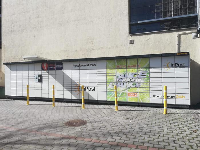 Paczkomat GDY06N Przy Centrum Handlowym Witawa