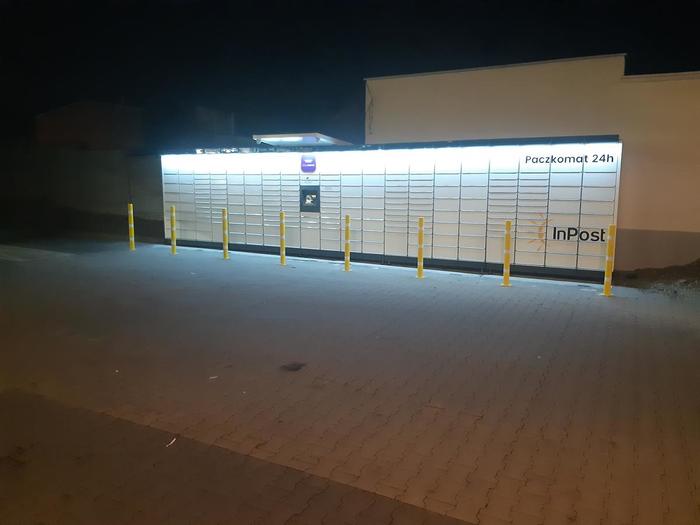 Paczkomat GLI06M Przy parkingu Lidl
