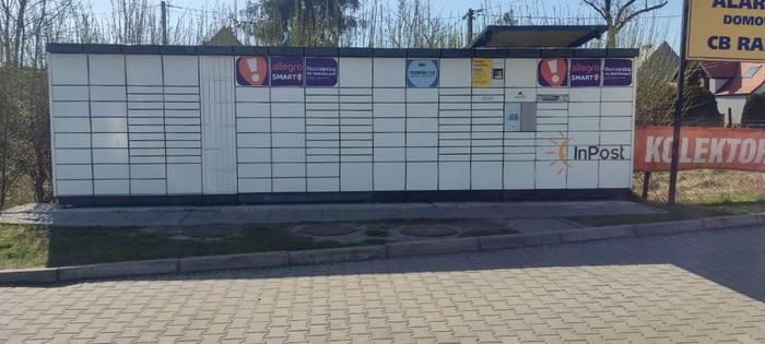 Paczkomat GLI07N Przy salonie Viessmann