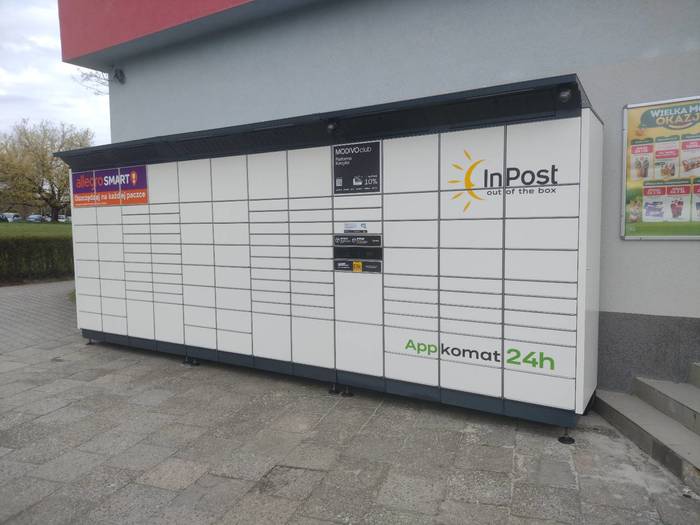 Paczkomat GLI17BAPP przy sklepie Żabka