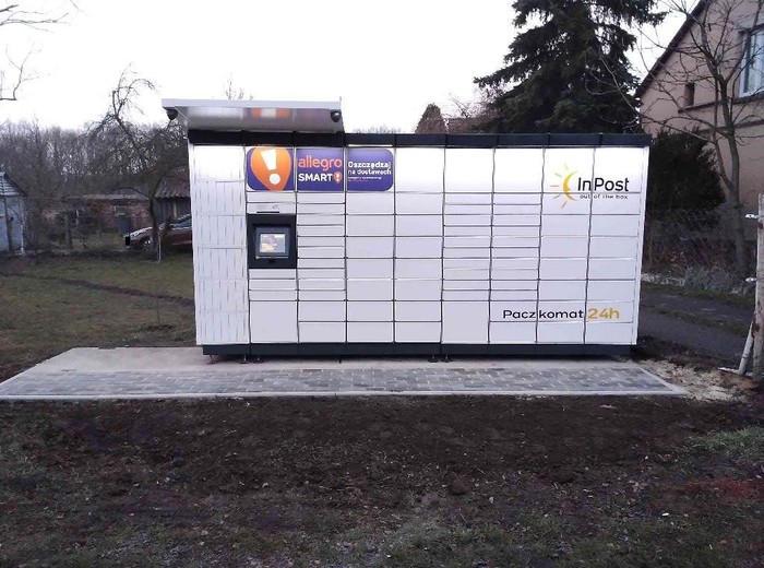 Paczkomat GNC01M Przy małym placyku