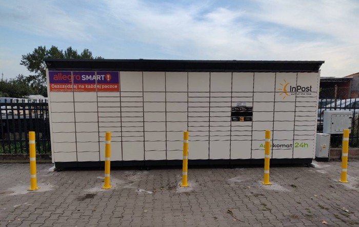 Paczkomat GNI02BAPP Przy serwisie turbosprężarek
