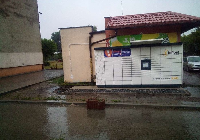 Поштомат GNI15M Przy Polskim Sklepie Krzyś