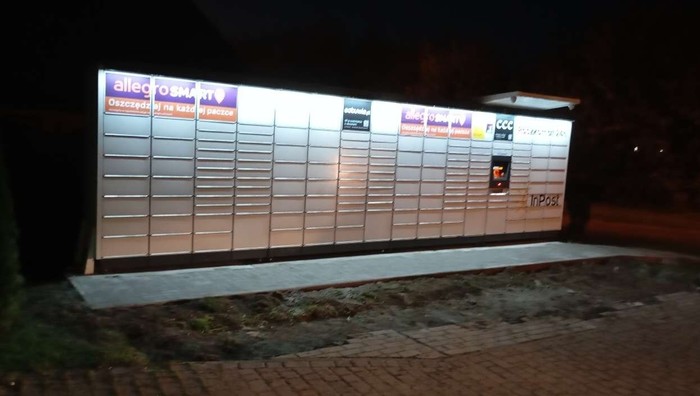 Поштомат GOL02M Przy parkingu