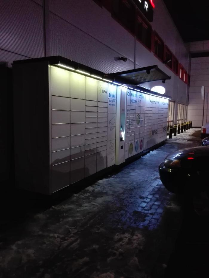 Paczkomat GRA01ML Przy markecie Intermarche