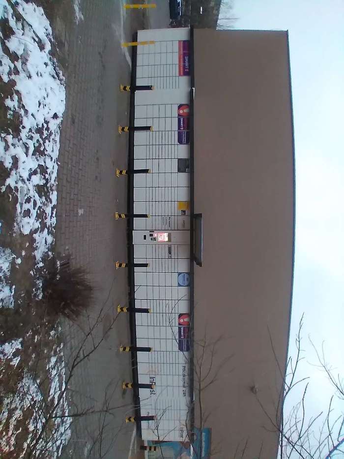 Paczkomat GRF01A Przy markecie Intermarche