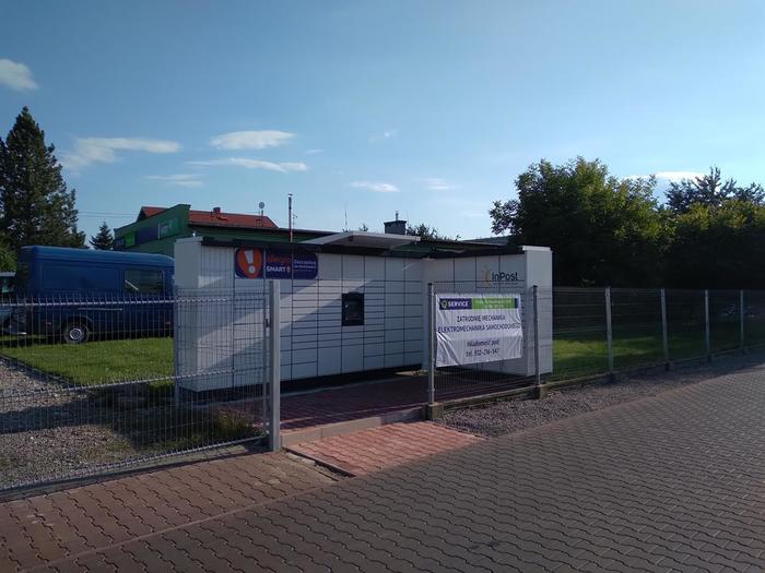 Paczkomat GRJ08M Przy myjni bezdotykowej Abox