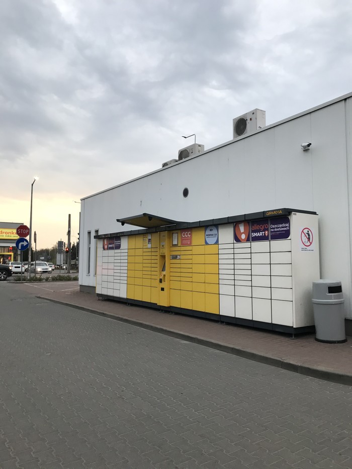 Parcel Locker GRM01A Stacja paliw Shell
