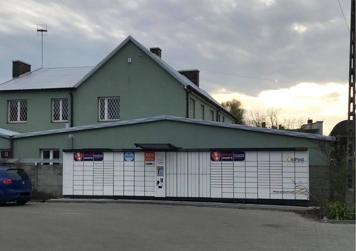 Paczkomat GRM01AP Przy sklepie Netto