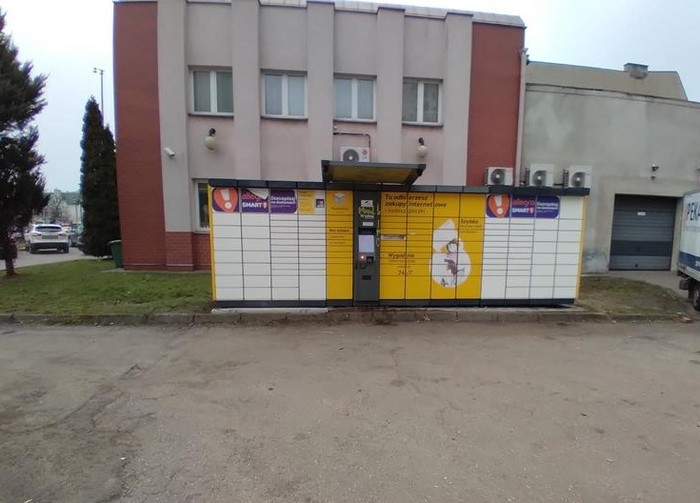 Parcel Locker GRU01A Przy budynku BPH