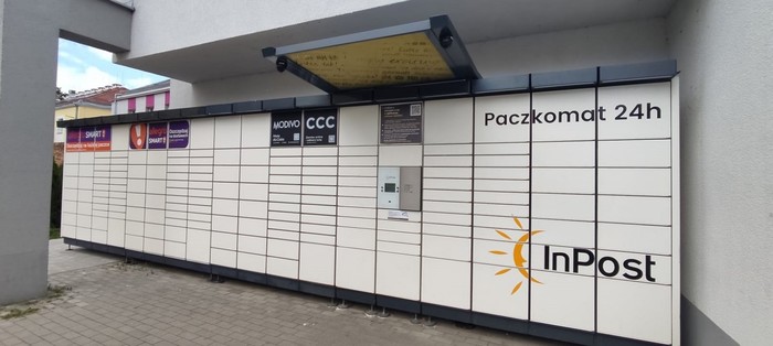 Paczkomat GRU04N Przy siedzibie Auto Land