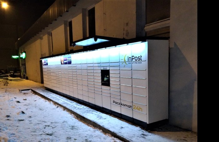 Paczkomat GRU13M przy Żabce