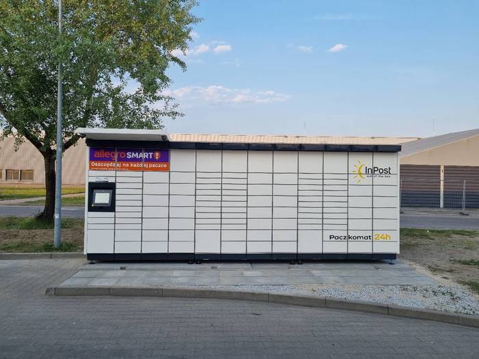 Paczkomat GRU31M Przy pasażu wiślanym