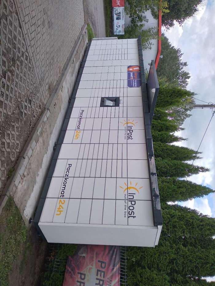 Paczkomat GRW05M Przy budynku Cartex