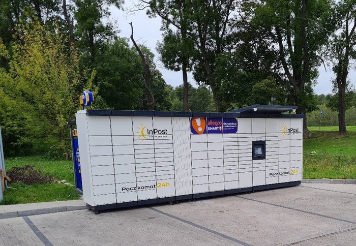 Paczkomat GTN04M Przy Parku Handlowym Pod Zamkiem