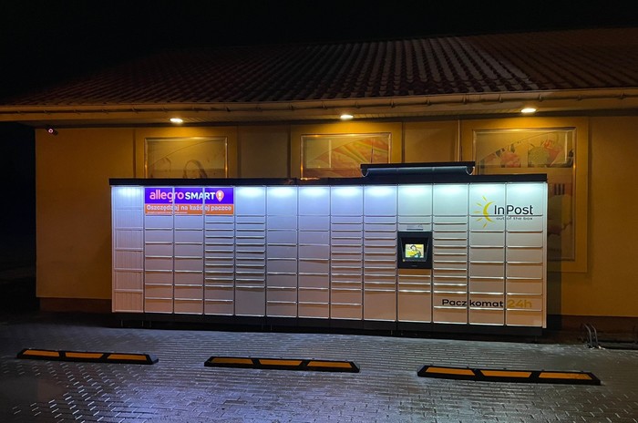 Parcel Locker GUO01M Przy sklepie spożywczym
