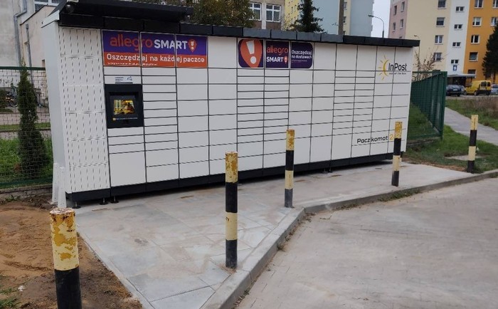Paczkomat GWI48M Przy markecie Netto